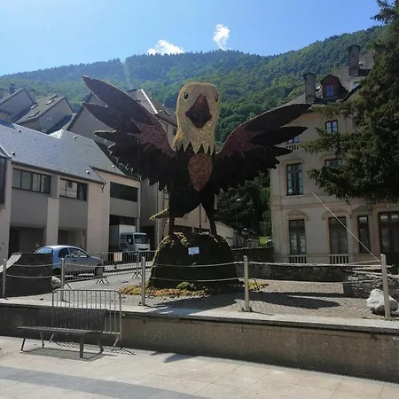 Апартаменты Luchon Evasion *